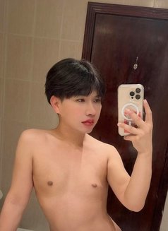 Leo - Acompañantes transexual in Al Manama Photo 2 of 6