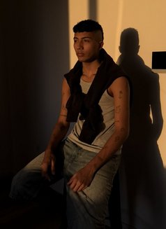 Leocasbo - Male escort in Dubai Photo 8 of 12