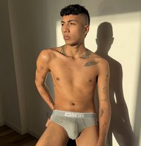 Leocasbo - Male escort in Dubai Photo 10 of 12