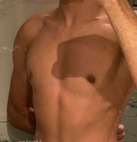 Leon Matteo - Male escort in Bangkok