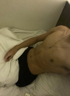 Leon Matteo - Acompañantes masculino in Bangkok Photo 6 of 6