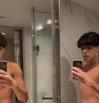 Leon Matteo - Male escort in Bangkok