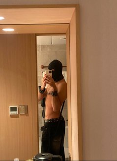 Leon Matteo - Acompañantes masculino in Bangkok Photo 4 of 8