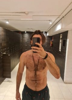 Leonardo Alfa Man - Male dominatrix in Barcelona Photo 1 of 3