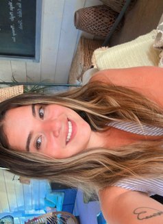 Leonor Tântrica - Masajista in Porto Photo 1 of 5