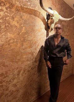 Leoo for men/ woman and couples - Acompañantes masculino in Dubai Photo 11 of 18