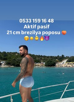 Leopar Aras Etkinliği - Male escort in İstanbul Photo 2 of 9