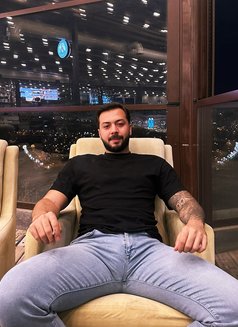Leopar Aras Etkinliği - Acompañantes masculino in İzmir Photo 8 of 11