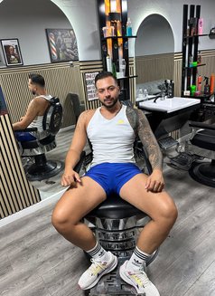 Leopar Aras Etkinliği - Acompañantes masculino in İzmir Photo 11 of 11