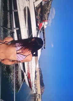 Lera - puta in Osaka Photo 2 of 2