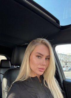 Lera - escort in Dubai Photo 5 of 5