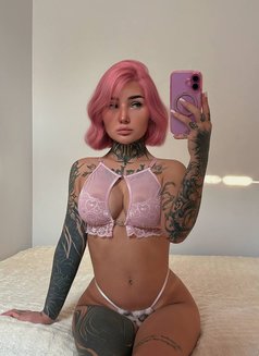 Lera - escort in Phuket Photo 9 of 10