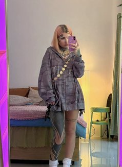 Lera - escort in Phuket Photo 2 of 10