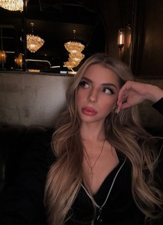 Lera-Russian - escort in Doha Photo 5 of 21