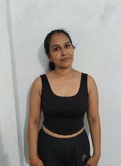 LERIMA ESCORT CASH ON DILEVERY PAYMENT - escort in Kochi Photo 8 of 11