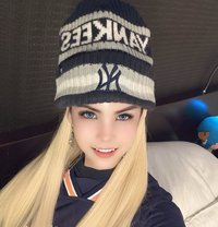 Lesbian cute bitch - puta in Taipei