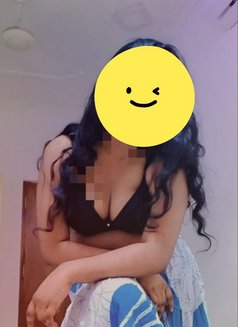 Lesbian escort services colpetty - puta in Colombo Photo 22 of 22