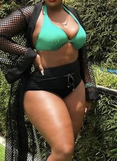 LeShaun - escort in Lomé Photo 3 of 3