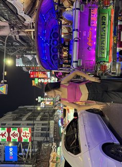 Lesley - Transsexual escort in Bangkok Photo 2 of 5