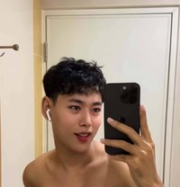 Lester - Male escort in Bangkok
