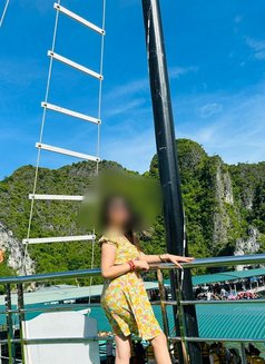 Let Me Be Yours Ishika - escort in Bangalore Photo 9 of 11