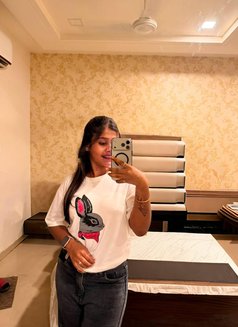 🥂Let's (Cam Show🥀Sex Chat) Meet Up🥂,, - puta in Bangalore Photo 2 of 3