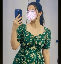 Lets (Cam show🥀Sex chat) Meet Up - - puta in Hyderabad Photo 1 of 3