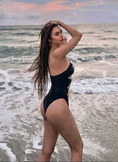 Just Arrived, Let’s Cum Together - Acompañantes transexual in Manila Photo 23 of 27