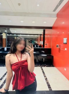 Real meet & Fun cam show - escort in Hyderabad Photo 1 of 3