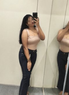 Let's do live(webcam & incall meet-up) - escort in Kochi Photo 1 of 6