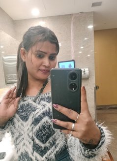 Let's do { nude webcam & paid meet } - escort in Kolkata Photo 2 of 2