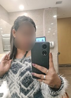 Let's do { nude webcam & paid meet } - escort in Kolkata Photo 1 of 2