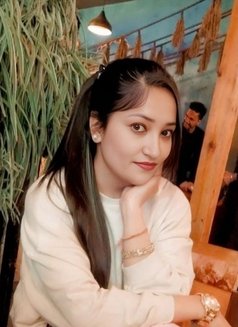 Let's Do (Web Cam & Meet) Sex Chat - puta in Mumbai Photo 3 of 4