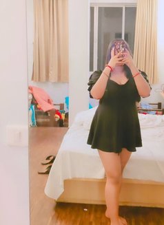 🥀 let's fun (cam show& meet)🥀honey ❣️ - escort in Bangalore Photo 3 of 4