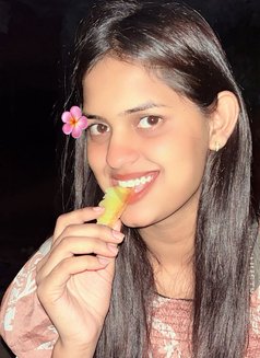 (Let's Fun Together)cam & Meet🥀 - puta in Chennai Photo 3 of 4