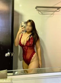 Let's Get wild & be crazy baby - escort in Makati City Photo 19 of 20