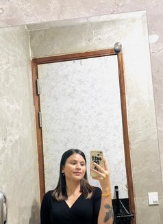 Let’s (Meet)🥀gf🥀experience Independent - escort in New Delhi Photo 1 of 5
