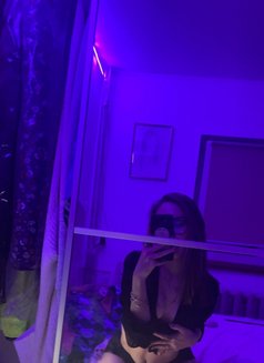 Leticia - puta in Yokosuka Photo 3 of 14