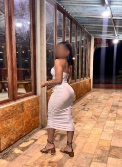 Leticia Marks - escort in Coimbra Photo 5 of 13