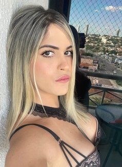 ‎ Letícia Shemale 🇧🇷 - Transsexual escort in Vienna Photo 5 of 16