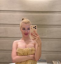 Lets Have a Good Time - escort in Taipei
