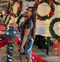 Lets meet outcall secretly ,face webam - escort in Kochi