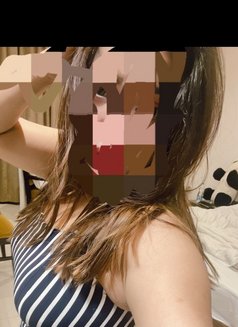 Independent meet privatly and video call - escort in Kochi Photo 3 of 3