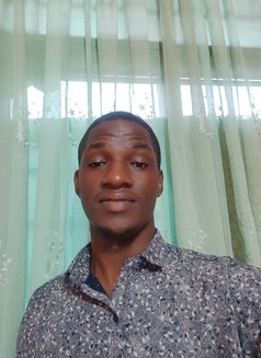 Leu(Bamburi,Nyali) - Male escort in Mombasa Photo 3 of 4
