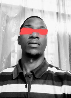Leu(Bamburi,Nyali) - Male escort in Mombasa Photo 4 of 4