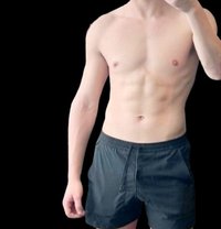 ๐๐ช๐,๐ฆ๐๐ - Male escort in Riyadh