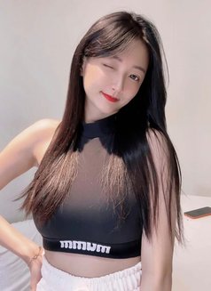 Levya - escort in Jakarta Photo 2 of 6