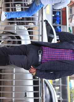Lex - Male escort in Nairobi Photo 3 of 3