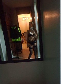 Lexa - puta in Bangkok Photo 2 of 6