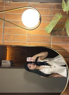 Lexa New Girl - puta in Singapore Photo 17 of 17